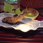 萬亀樓 - 稚鮎焼。