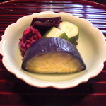 萬亀樓 - 香の物。