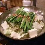 Chommage - 黄金モツ鍋（塩味）
                        