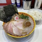 ラーメン 三浦家 - 特上ラーメン（1,200円）＋ライス（無料）