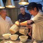 Japanese Soba Noodles 蔦 - タミさんと裕介さん、富田さん　※2023年9月19日は特別営業『Japanese Soba Noodles 蔦×中華蕎麦 とみ田×らぁ麺 飯田商店「友へ」』