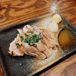 Sumiyaki Izakaya Ari-Zu - 鶏のたたき