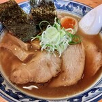 麺武者 - 特製らーめん　チャーシュー、海苔、メンマ増量