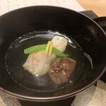 Iru Burio Azabu - 椀物…甘鯛、軸れんそう、椎茸