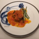 アピシウス - 仔牛胸肉のプロヴァンス風エッグベネディクト添え 