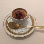 アピシウス - パティシエから小さなクレームブリュレ