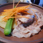 やさいの荘の家庭料理　菜ぁ - 米の子豚の陶板焼き