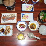 みずうみ - 鰻づくし：ふなずし・鰻巻き・鰻すき・白焼き・八幡巻き・鰻ざく