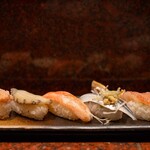 廻鮮寿司海座 - 料理写真:2023.9 秋の味覚5貫盛（1,210円）かにほぐし、蝦夷あわび、ボイルずわい、秋刀魚レモン〆、生ずわい