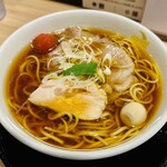 月光軒 - 醤油ラーメン