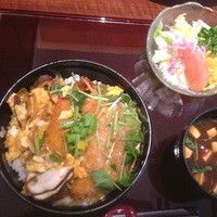 赤坂 津つ井 総本店 - ランチのエビ丼(1000)