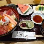 和旬 いさりび - 上海鮮丼定食(2,750円)