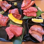 Tateshi Nagyuu Ittou - よくばりランチ(2,950円)のお肉