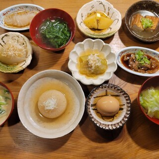 ``Ten Oden'' is a carefully selected oden that is seasoned to match each ingredient.