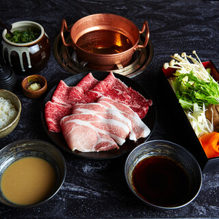Enjoy the high-quality meat. Our proud shabu shabu that satisfies both your heart and stomach.
