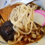 門前そば 山彦 - 麺を引きずり出しました