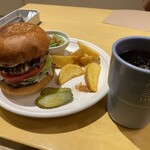 レイヤーズ - テリヤキバーガーセット　アイスコーヒー