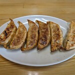 麺匠 うなり - 餃子（6個）　400円