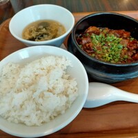 杏梨　チャイニーズキッチン 品川インターシティ店 - 麻婆豆腐定食1050円