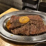 焼肉食堂 かど家    - スペシャルユッケやったかな？