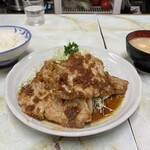 お食事 まるやま - ロース生姜焼き