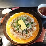 Raamen Kagetsu Arashi - 毎度お馴染みの鉄板イタ飯(醤油ﾊﾞﾀｰ) 680円 