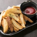 Potato fries with truffle salt