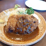 レストラン カタヤマ 東向島本店 - メンチカツ大きい！中はジューシーふわふわ