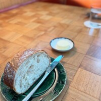 ザ タヴァン グリル＆ラウンジ - 