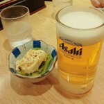Tsutaya - お通しとビール