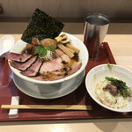 燃えよ麺助 - 