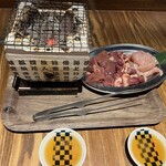 トリヤマルハチ - 