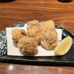 和食と立喰い寿司 ナチュラ - カスベの唐揚げ