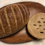 自家製天然酵母パン 木のひげ - パン＆タルト