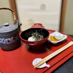 うなぎ料理 吉野屋 - いちじく茶でうなぎ茶漬け