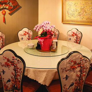 中華ならではの円卓個室◎最大12名様までご利用可能です。