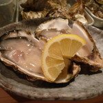 あおい寿司 - 生ガキ