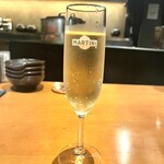 Kagurazaka Irori Nikuyorozu - スパークリングワイン！！
