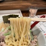 Sammon No Toku - 平打ち麺はツルモチ食感