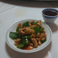 三和楼 - 酸味控えめの優しい味。酢豚。