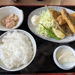 氷見 魚市場食堂 - 