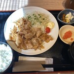 北の味紀行と地酒 北海道 - 生姜焼き定食（930円）