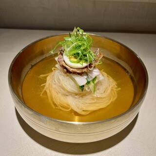 京都朝鲜冷面◆收到訂單後製作的優質麵條與細膩湯頭