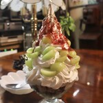 Non Non - ◉たっぷり生シャインマスカットパフェ／1,840円税込