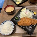 とんかつ檍のカレー屋 いっぺこっぺ - 