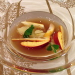 アコルドゥ - 酵母の香りの芋　森の香りのインフーション