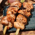 立ち呑み モルガン - ネギマ x2   でかいww