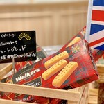 ピーターラビットカフェ - ショートブレッドはWalkersのものらしいです