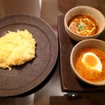 インド料理 想いの木 - 木への想い (カリー2種セット) (1420円) (サフランライス少な目，小辛を選択)