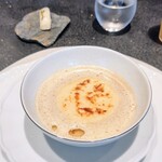 Florilege - バッカスチーズのニョッキ、豆乳のフランともごぼうのスープとも絶妙美味しかったです